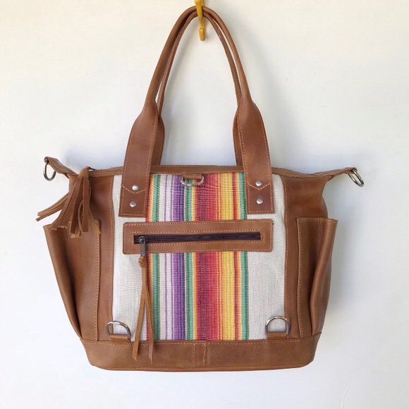 • SOLD •  Medium Chameleon Convertible - Picture 2 of 2